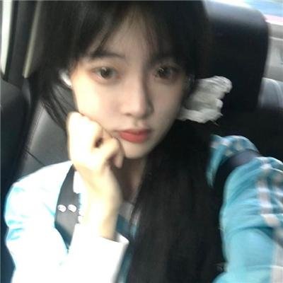 不认识的女友封面